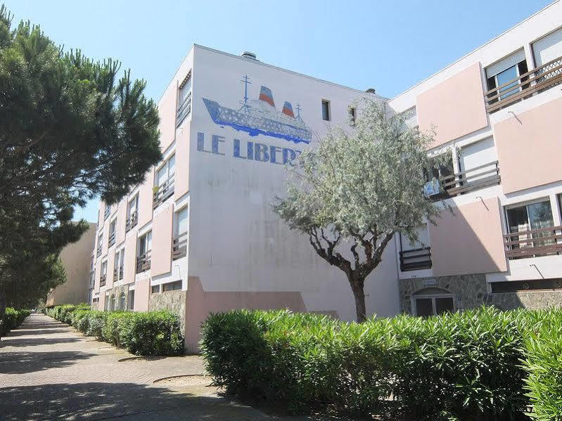 Le Liberte Hotel Saint-Cyprien  Luaran gambar